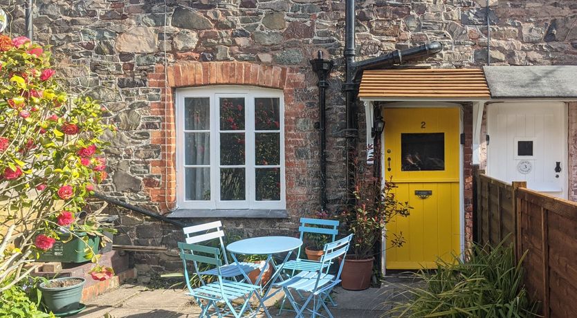 Photo of Yellow Gate Cottage, Porlock
