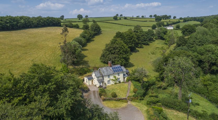 Photo of One Lower Spire Cottage, Liscombe