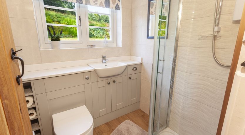 Photo of One Lower Spire Cottage, Liscombe