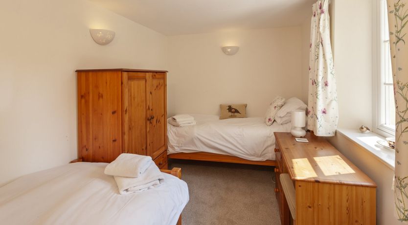 Photo of One Lower Spire Cottage, Liscombe