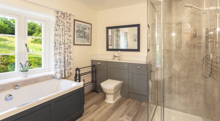 Photo of One Lower Spire Cottage, Liscombe