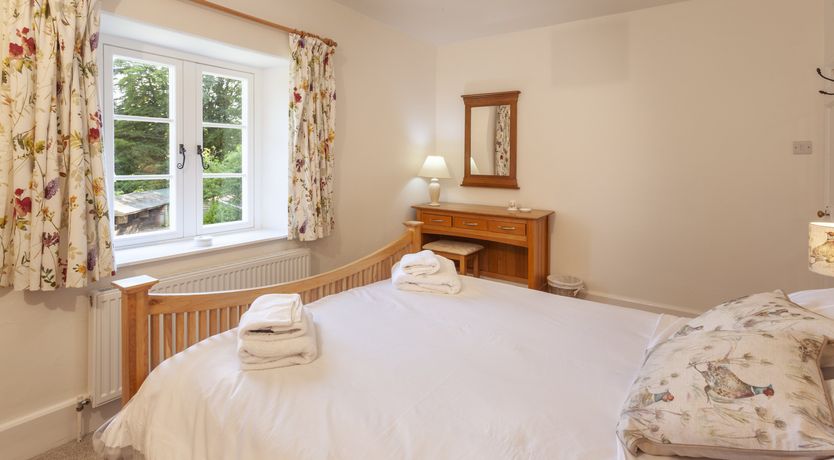 Photo of One Lower Spire Cottage, Liscombe