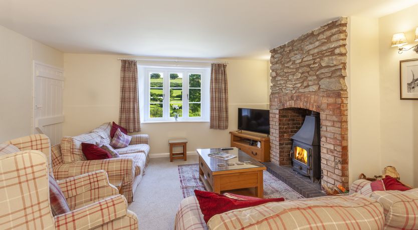Photo of Two Lower Spire Cottage, Liscombe