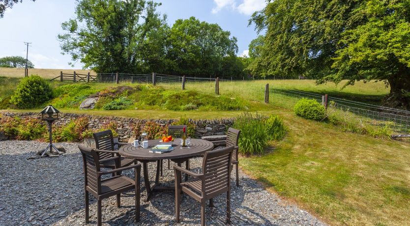 Photo of Two Lower Spire Cottage, Liscombe