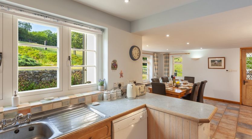 Photo of Two Lower Spire Cottage, Liscombe