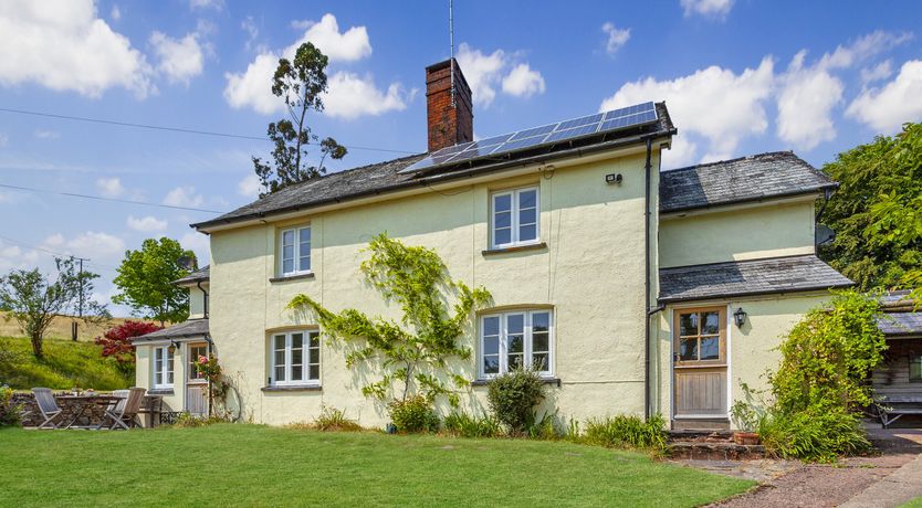 Photo of Two Lower Spire Cottage, Liscombe
