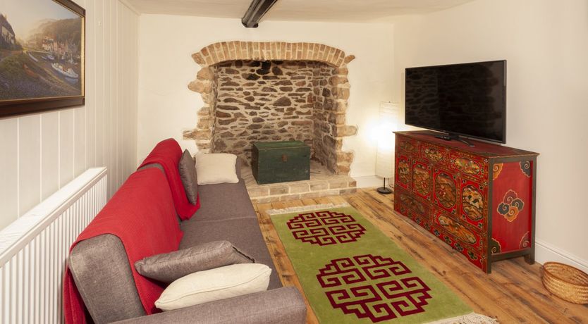 Photo of Holmdale, Porlock