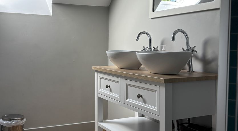 Photo of Holmdale, Porlock