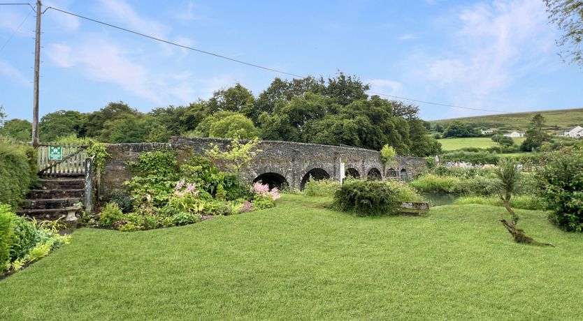 Photo of Bridge Cottage, Withypool