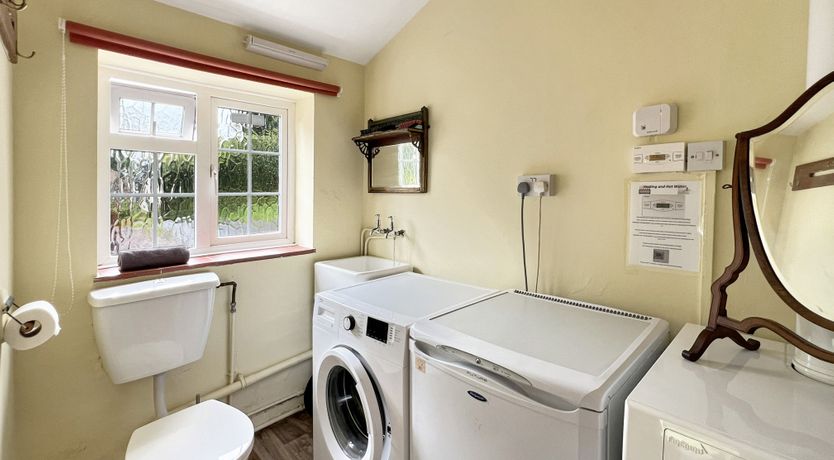 Photo of Bridge Cottage, Withypool