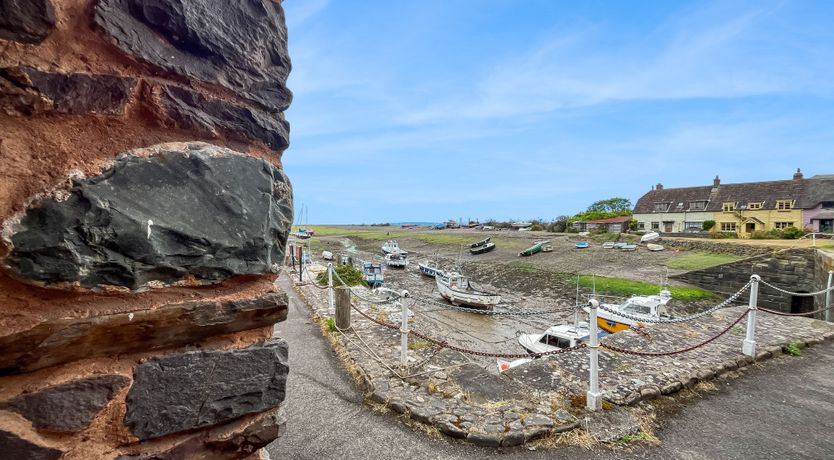 Photo of Harbour House Studio, Porlock Weir