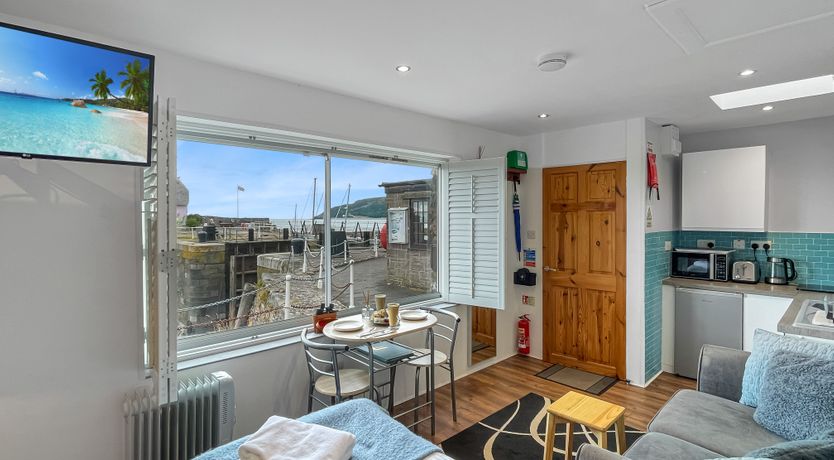 Photo of Harbour House Studio, Porlock Weir