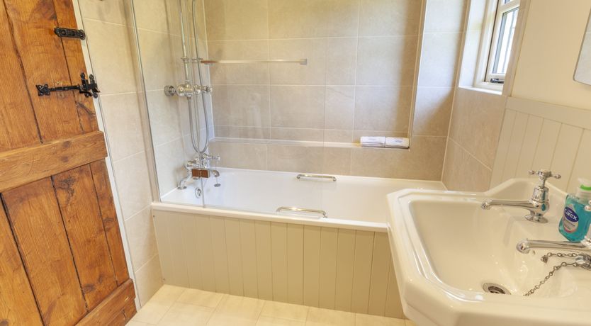 Photo of Royal Oak Cottage, Withypool