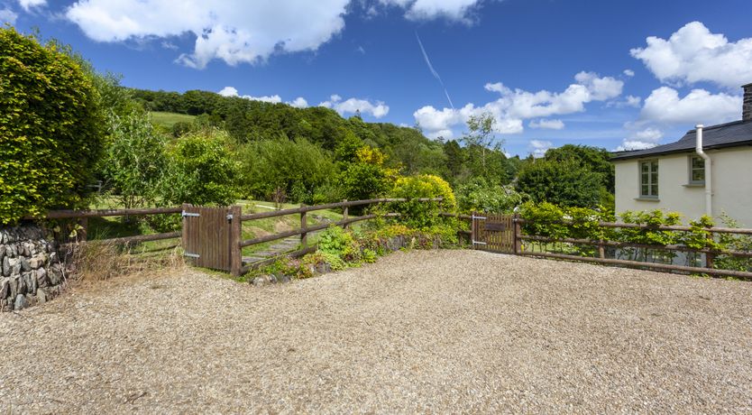 Photo of Royal Oak Cottage, Withypool