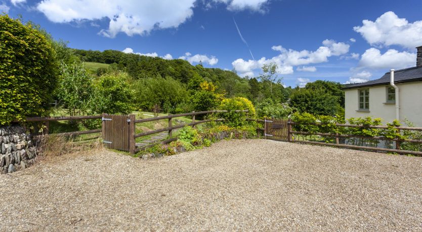 Photo of Royal Oak Cottage, Withypool