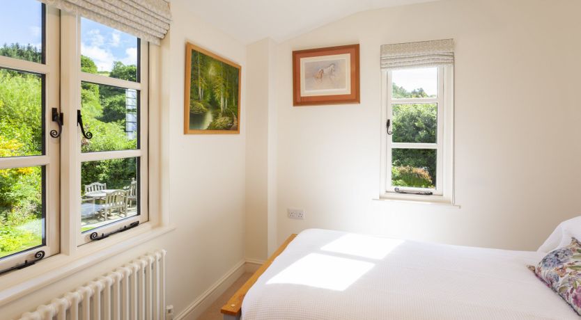 Photo of Royal Oak Cottage, Withypool