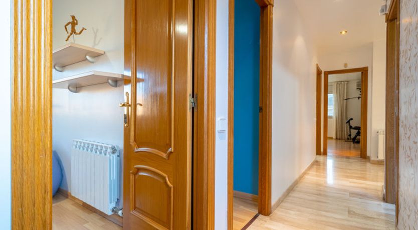 Photo of Villa Luxury Rock Tirri