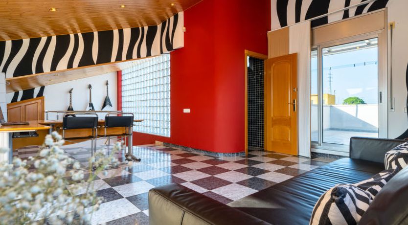 Photo of Villa Luxury Rock Tirri