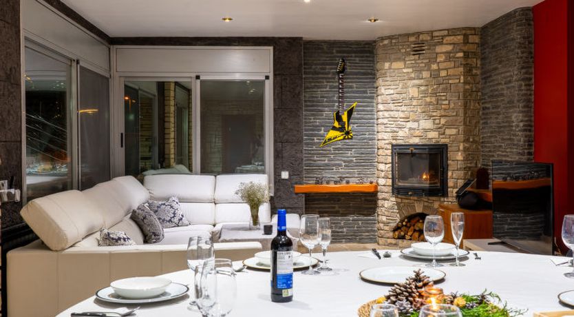 Photo of Villa Luxury Rock Tirri