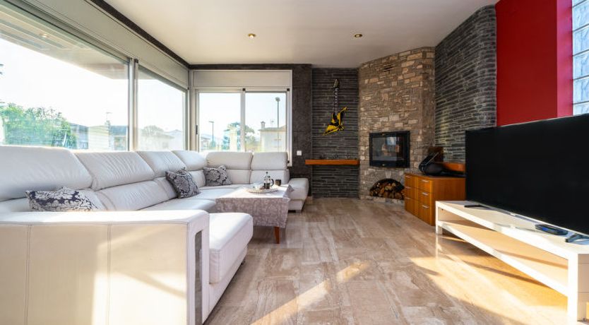 Photo of Villa Luxury Rock Tirri