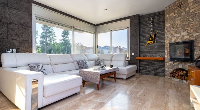 Photo of Villa Luxury Rock Tirri