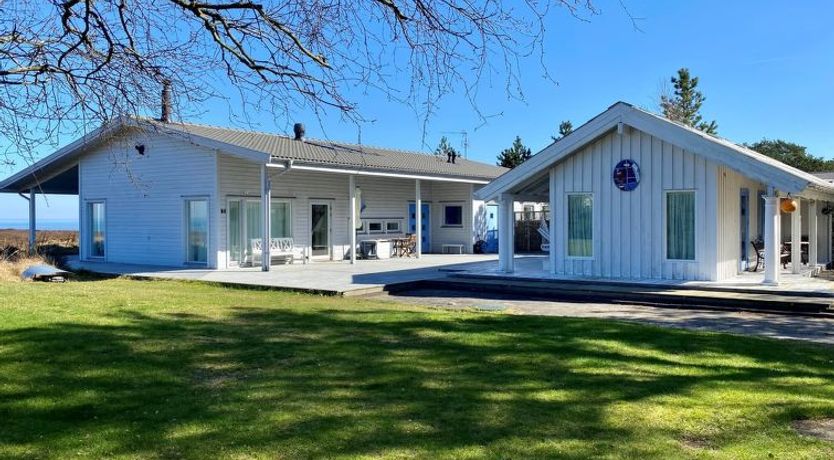 Photo of "Ilenia" - 150m from the sea