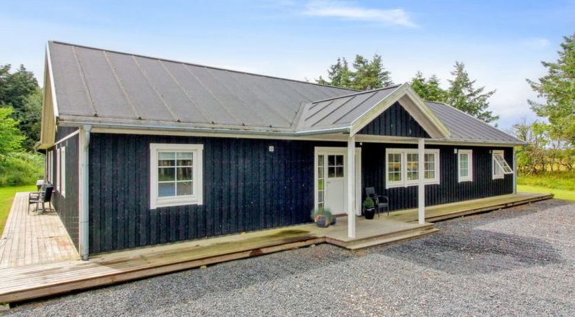 Photo of "Hela" - 1.4km from the sea