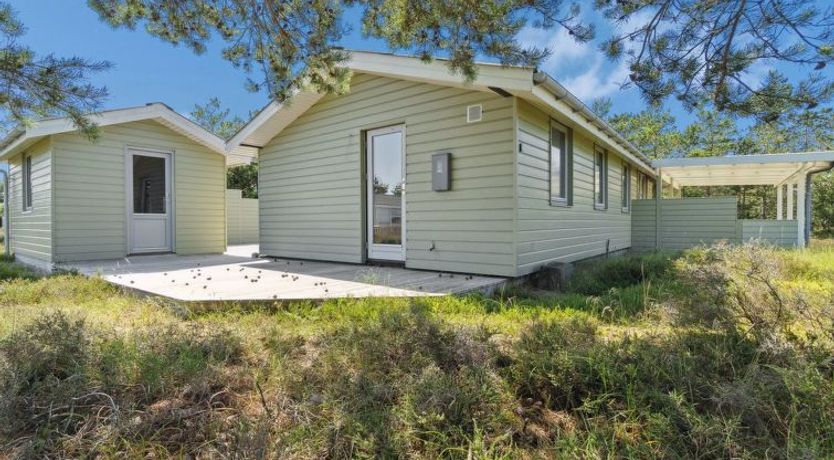 Photo of "Alwine" - 250m from the sea