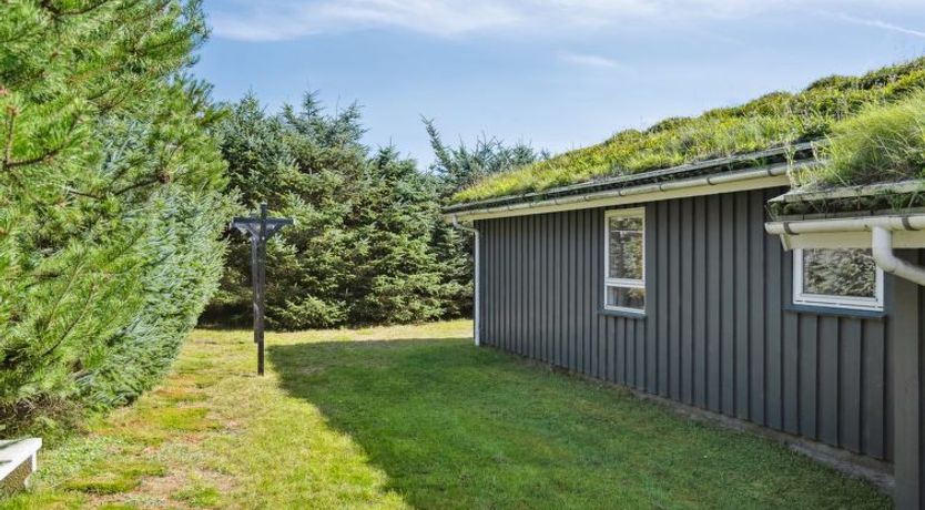 Photo of "Anelisa" - 1.2km from the sea