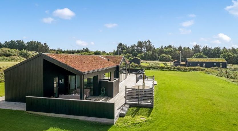 Photo of "Egil" - 1.5km from the sea