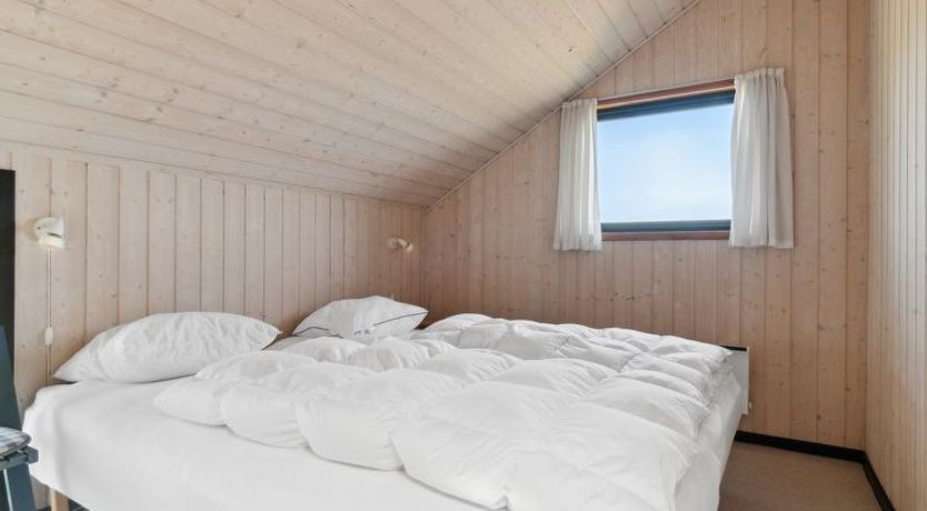 Photo of "Henri" - 500m from the sea