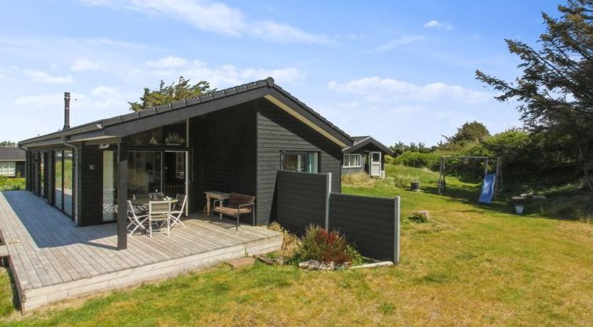 Photo of "Sampo" - 400m from the sea