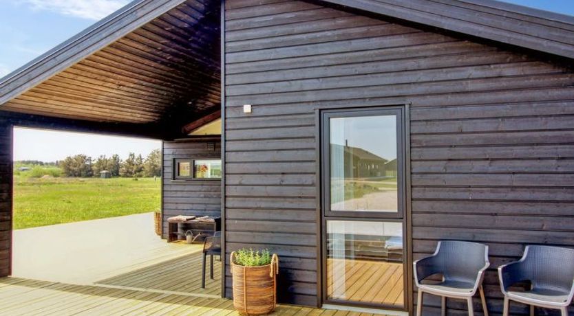 Photo of "Serey" - 1.4km from the sea