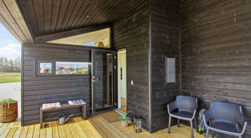 Photo of "Serey" - 1.4km from the sea