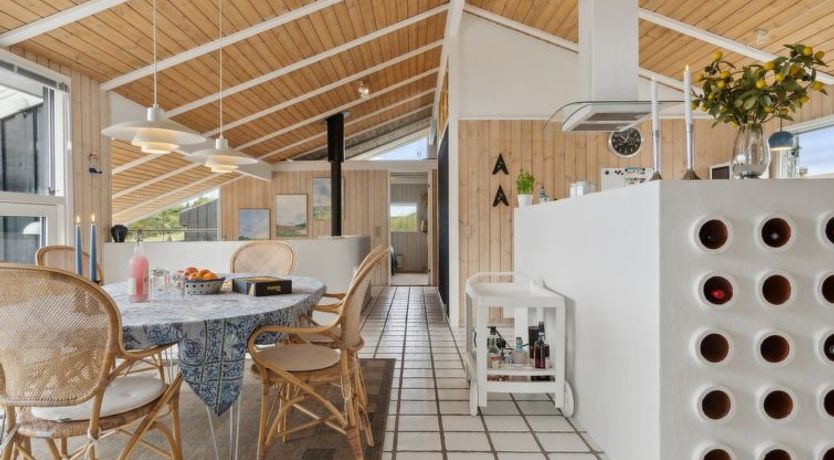 Photo of "Hrefna" - 500m from the sea