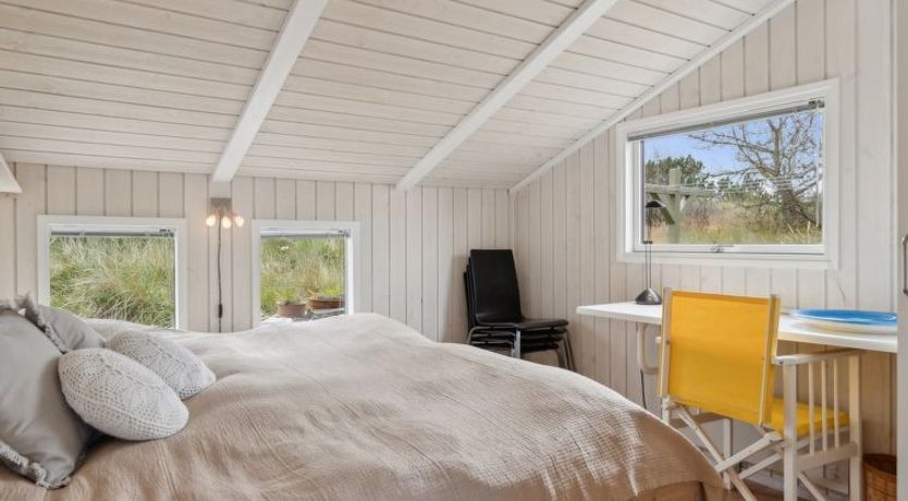 Photo of "Hrefna" - 500m from the sea