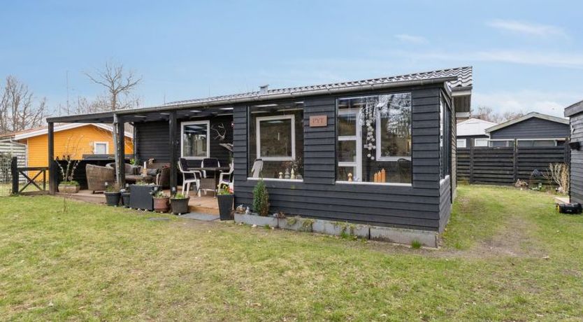 Photo of "Tjarven" - 300m from the sea