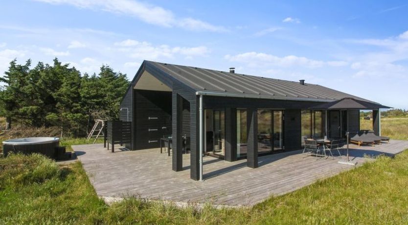 Photo of "Ascan" - 600m from the sea