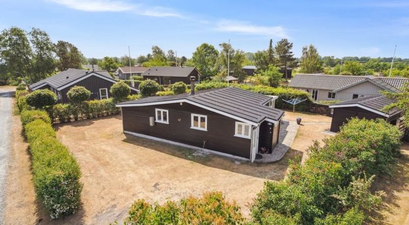 Photo of "Sari" - 250m from the sea