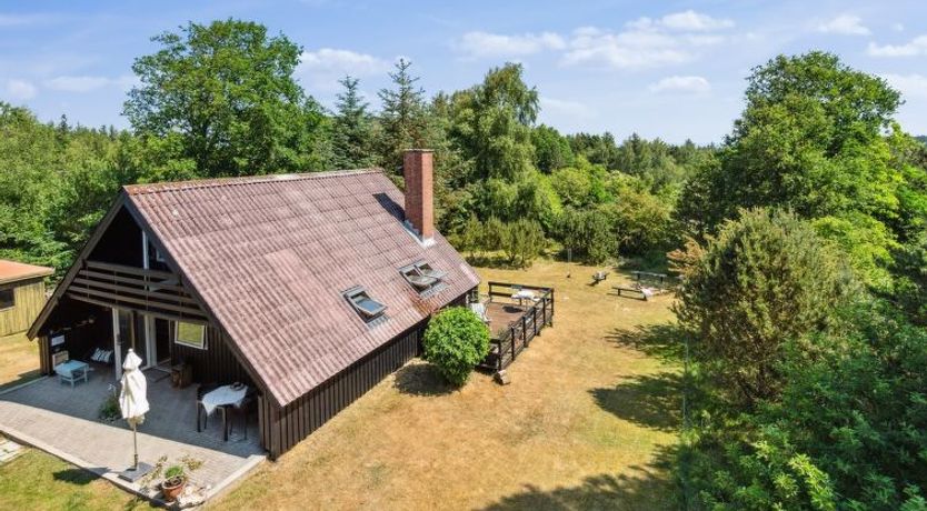 Photo of "Nadia" - 300m to the fjord