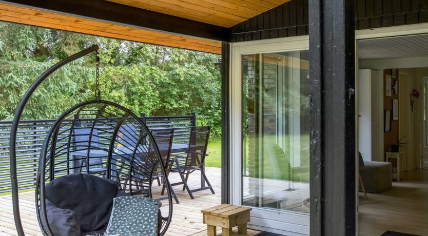 Photo of "Gudrid" - 250m to the fjord