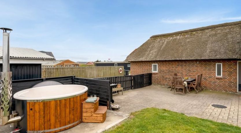 Photo of "Hermine" -  from the sea