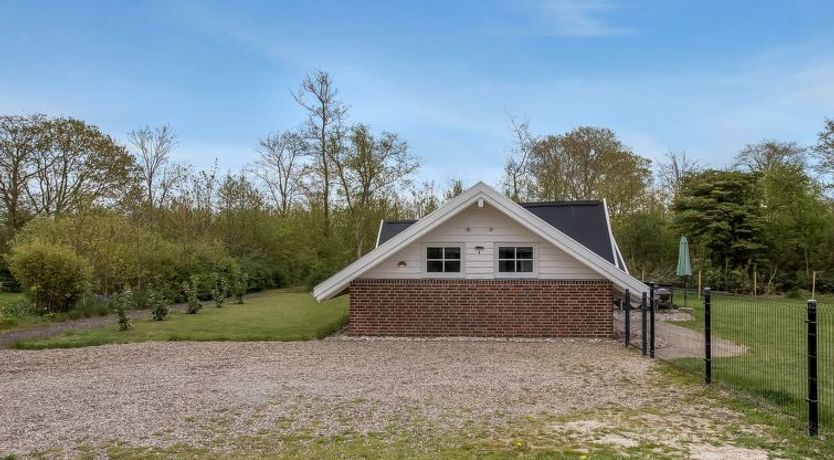 Photo of "Anu" - 300m to the fjord