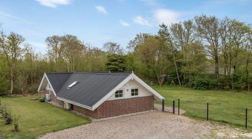 Photo of "Anu" - 300m to the fjord