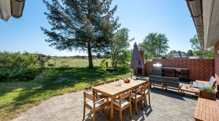 Photo of "Anniesette" - 1.5km from the sea