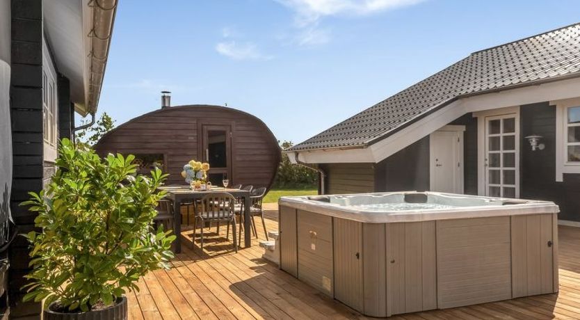 Photo of "Gizella" - 500m to the fjord