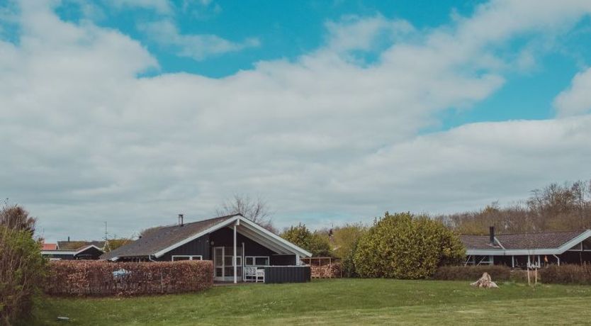 Photo of "Neno" - 100m from the sea