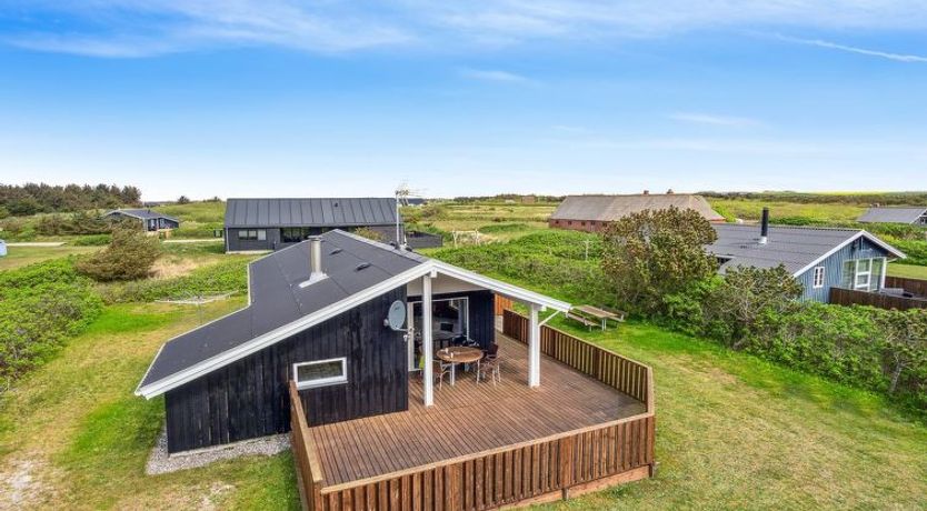 Photo of "Wolter" - 700m from the sea