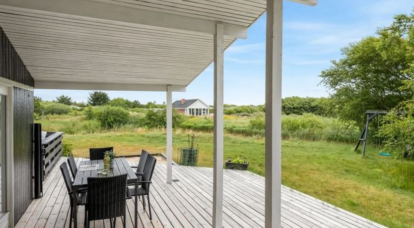 Photo of "Bentine" - 400m from the sea