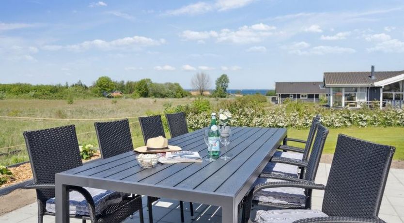 Photo of "Ika" - 450m from the sea